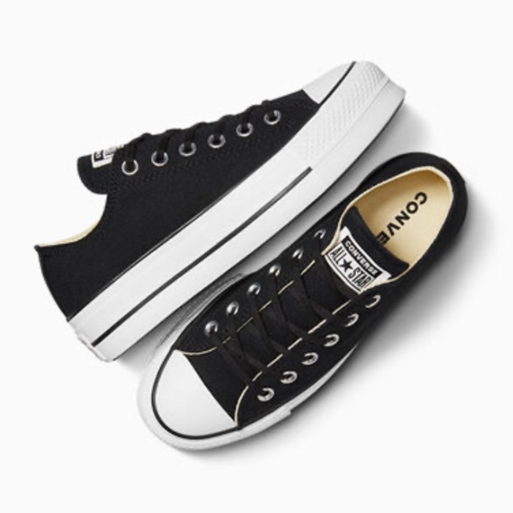 Converse women's Chuck Taylor All Star Lift platform black size 8